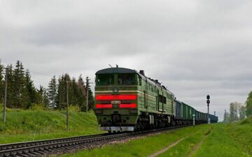 Товарный поезд